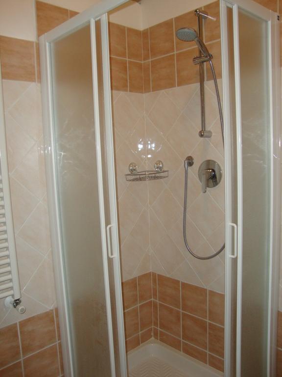Appartamento Marina Marina Di Carrara Habitación foto